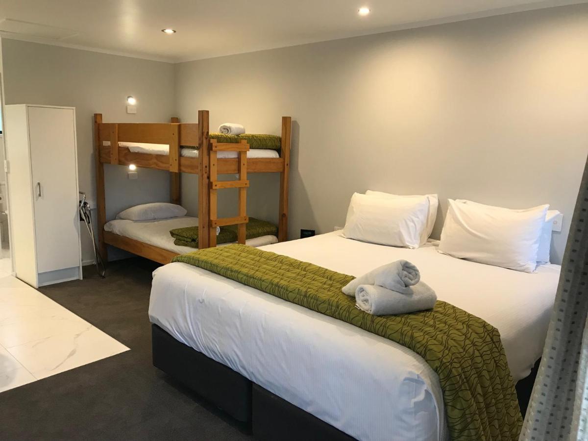 Lake Taupo Holiday Resort ภายนอก รูปภาพ