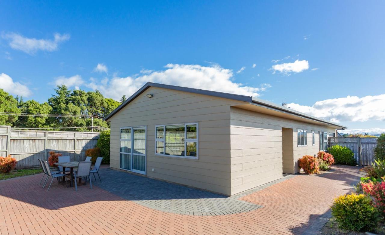 Lake Taupo Holiday Resort ภายนอก รูปภาพ